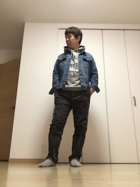 「ダークグレー」｜「アイテム（デニムジャケット）」を使った、SWDさん（メンズ・175cm）の秋コーディネート