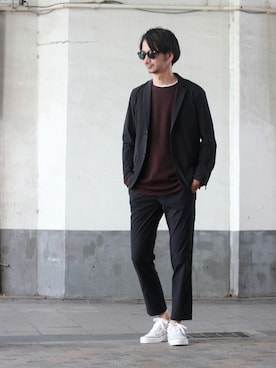 テーラードジャケットを使った ボルドー のメンズ人気ファッションコーディネート Wear