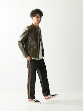「JOURNAL STANDARD relume（ジャーナルスタンダード　レリューム）のアイテム（ライダースジャケット）」を使った、enoさん（メンズ・174cm）の冬コーディネート