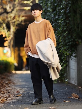「epnok（エプノック）のアイテム（チェスターコート）」を使った、斉藤慎也さん（メンズ・170cm）の冬コーディネート