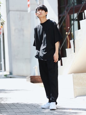 「CREARE -LINO-（クレアーレリノ）のアイテム」を使った、斉藤慎也さん（メンズ・170cm）の春コーディネート