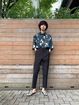 「アイテム（スリッポン、シルバー系）」を使った、shuuhei9さん（メンズ・180cm）の春コーディネート