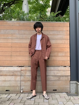 「アイテム（スリッポン、シルバー系）」を使った、shuuhei9さん（メンズ・180cm）の春コーディネート