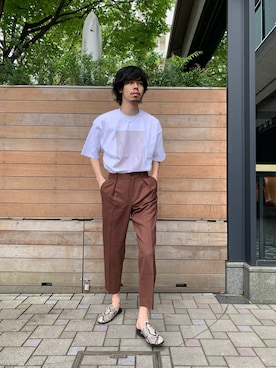 「アイテム（スリッポン、シルバー系）」を使った、shuuhei9さん（メンズ・180cm）の春コーディネート