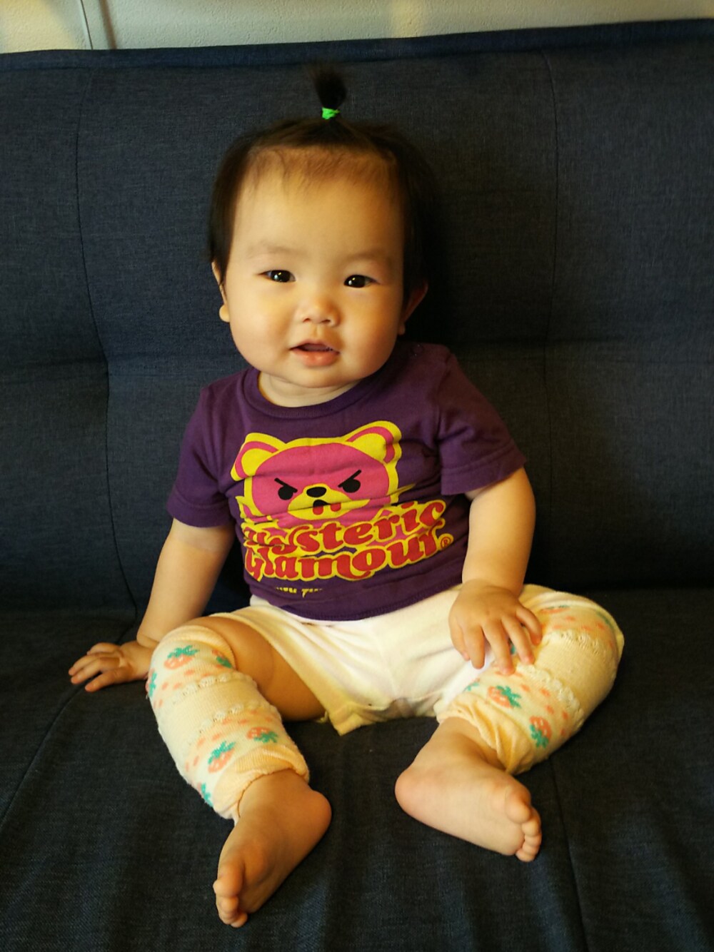 「キッズコーデ、シンプルコーデ、女の子、プリントT、ヒステリックグラマー」｜「JOEY HYSTERICのHYS BEAR BAYGIFT SET（Tシャツ/カットソー、パープル系）」を使った、Ayayanさん（キッズ・70cm）の夏コーディネートの1枚目の写真