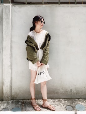 「A.P.C.」｜「アイテム（チュニック）」を使った、W.さん（レディース・164cm）の夏コーディネート