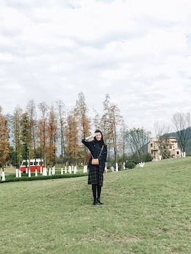 「URBAN RESEARCH（アーバンリサーチ）のアイテム（ブーティ）」を使った、JASMINEGUOOOさん（レディース・165cm）の冬コーディネート