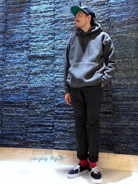 「ノーティードッグ」｜「アイテム（キャップ）」を使った、はらちゃんさん（メンズ・168cm）の秋コーディネート