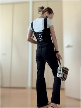 m⑅﻿さんのコーディネート