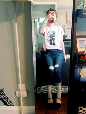 「UNIQLO（ユニクロ）のアイテム（Tシャツ/カットソー、ピンク系）」を使った、Riri Duanさん（レディース）の夏コーディネート