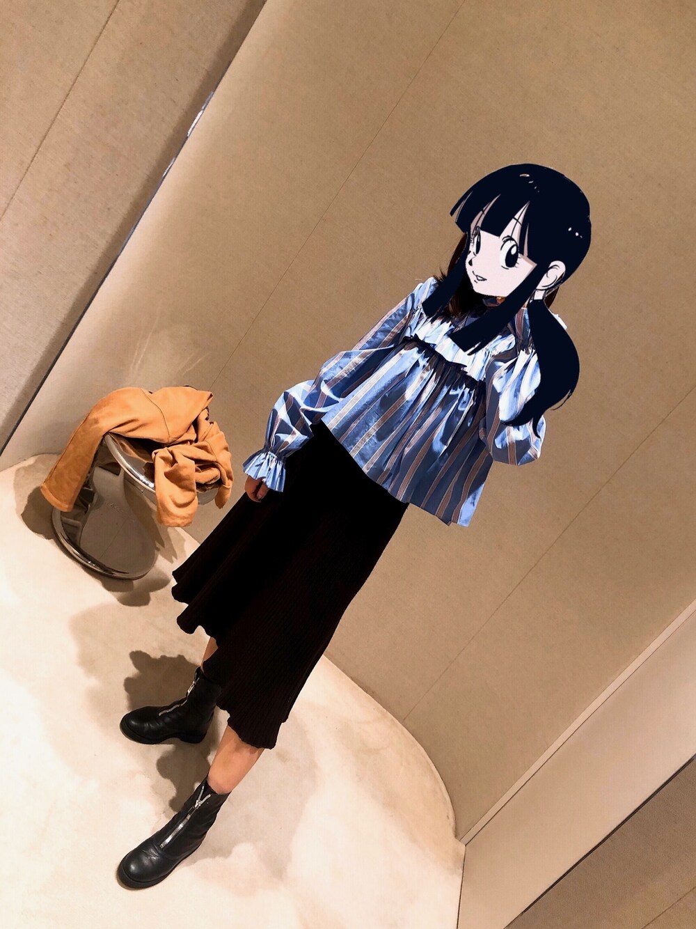 「秋コーデ」｜「GUIDIのGuidi - バックジップ アンクルブーツ - women - ホースレザー（馬革） - 38（ブーツ、ブラック系）」を使った、王不很二さん（レディース・169cm）の秋コーディネートの1枚目の写真
