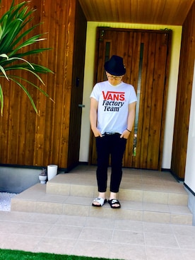 「NIKE（ナイキ）のアイテム（ビーチサンダル）」を使った、TOMOさん（メンズ・165cm）の春コーディネート