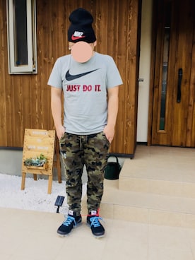 「nikeコーデ」｜「アイテム（ニットキャップ/ビーニー）」を使った、TOMOさん（メンズ・165cm）の秋コーディネート