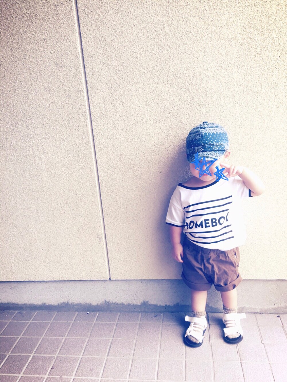 「スポーツサンダル、男の子コーデ、3歳、公園」｜「BREEZEのアイテム（チノパンツ、ブラウン系）」を使った、もんかじさん（キッズ・90cm）の夏コーディネートの1枚目の写真