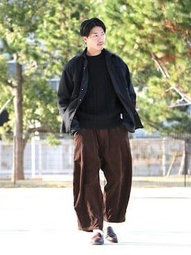 「ワイドコーデュロイパンツ」｜sassanさん（メンズ・182cm）の冬コーディネート
