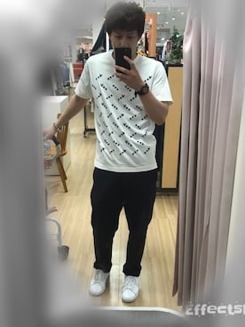 「UNIQLO Tシャツ」｜「アイテム（パンツ）」を使った、ぴちたんさん（メンズ・172cm）の春コーディネート