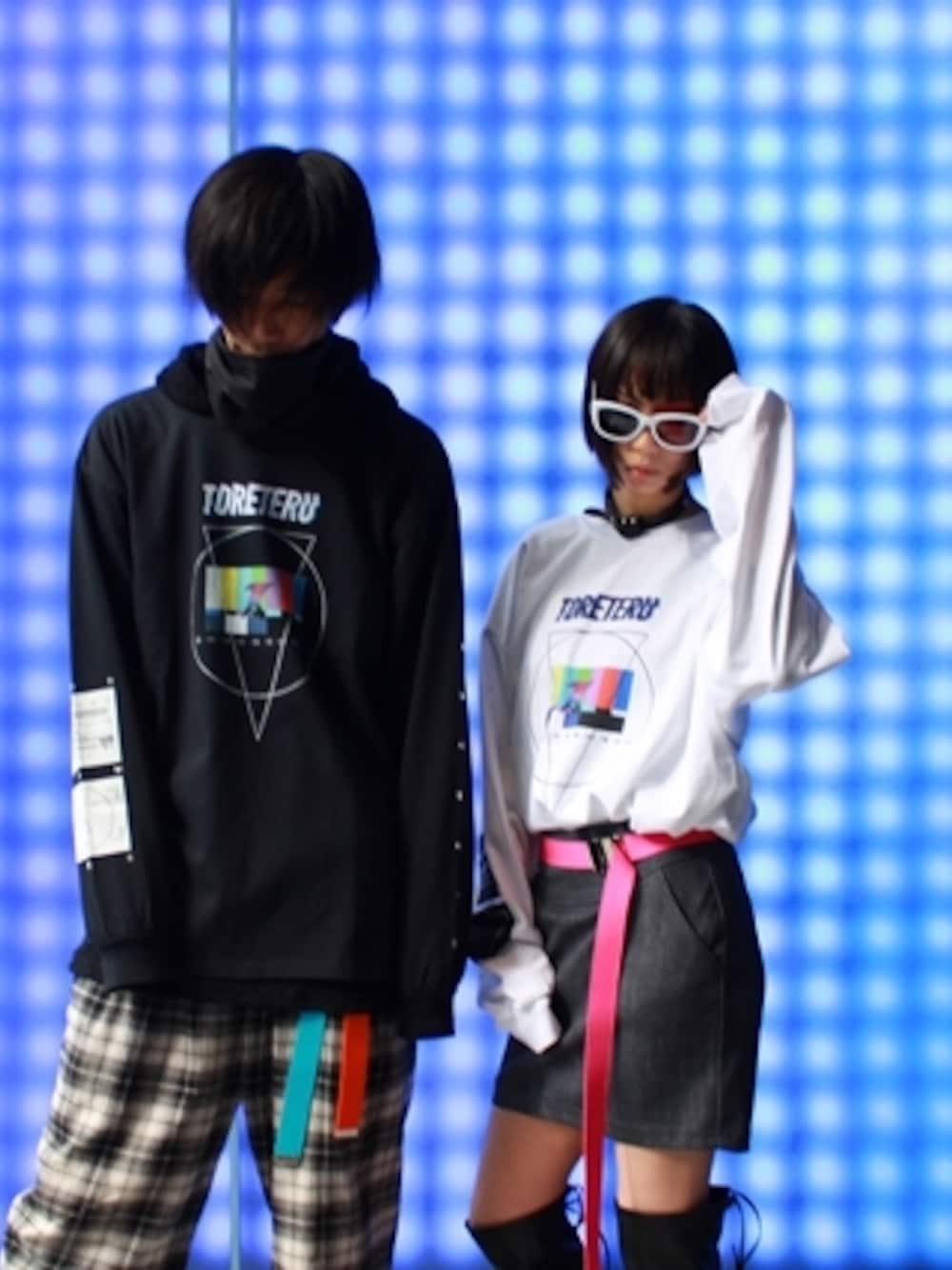 「ギフト、GYFT、GYFT by H>FRACTAL、 TKCH」｜「TKCH×GYFT by HFRACTAL（Tシャツ/カットソー、ブラック系）」を使った、GYFT by H>FRACTALさん（メンズ・180cm）の冬コーディネートの1枚目の写真