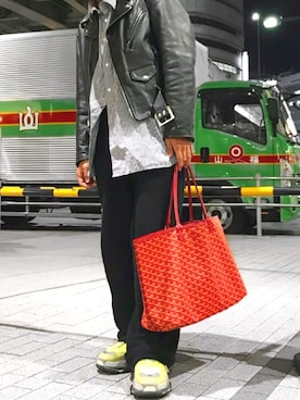 「BALENCIAGA」｜「アイテム（ライダースジャケット）」を使った、ザーカリさん（メンズ・176cm）の秋コーディネート