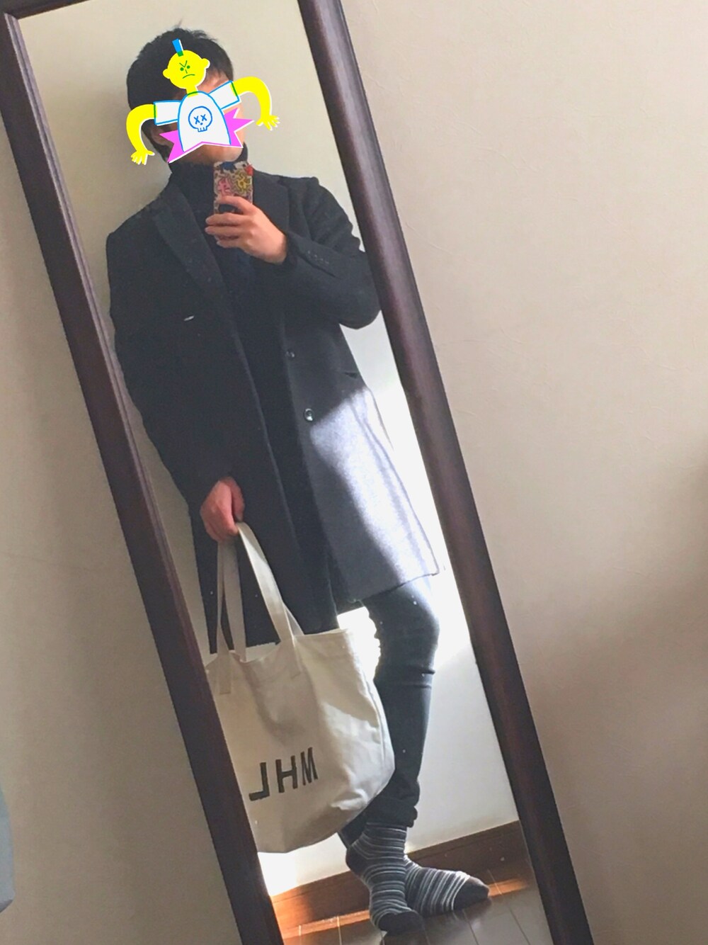 「大学生、outfit、MHL.、チェスターコート、邦ロック、WEARBOOKエントリー、WEAR始めました！、フォロー返します、フォローお願いします」｜「GUのアイテム（ニット/セーター、その他）」を使った、Mさん（メンズ・168cm）の冬コーディネートの1枚目の写真