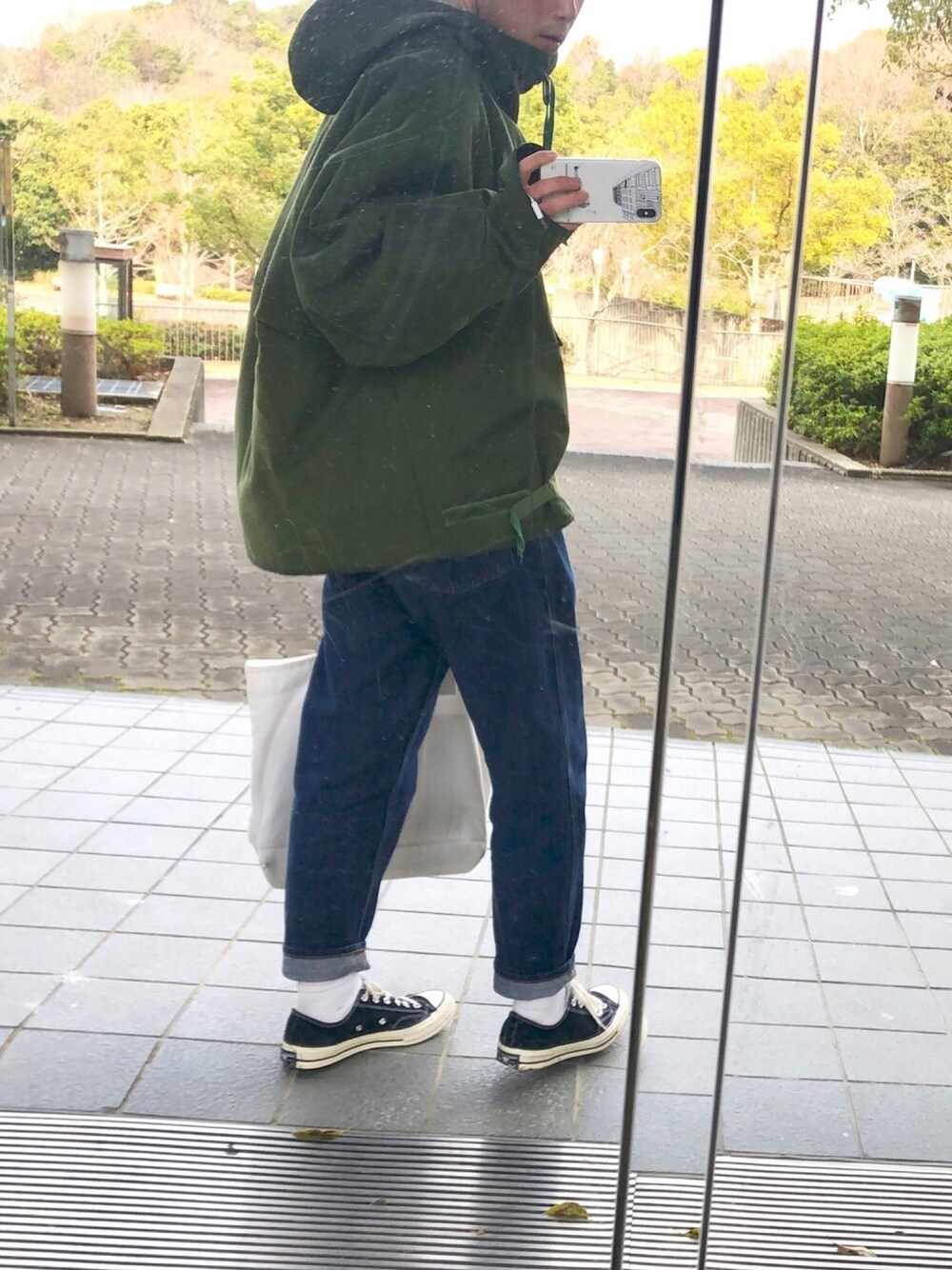 「イギリス軍、軍物、軍モノ、シンプル、おしゃれさんと繋がりたい、イギリス、アーミー、CT70s、ct70、UNIQLO U」｜「british armyのアイテム（その他アウター、グリーン系）」を使った、Mさん（メンズ・168cm）の春コーディネートの1枚目の写真