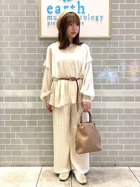 「オールホワイト」｜「アイテム（ハンチング/ベレー帽）」を使った、Ruiさん（レディース・153cm）の冬コーディネート