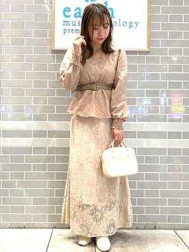 「earth music&ecology（アースミュージックアンドエコロジー）のアイテム（ボストンバッグ）」を使った、Ruiさん（レディース・153cm）の春コーディネート