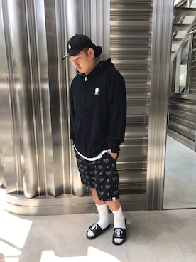 「A BATHING APE（アベイシングエイプ）のアイテム（キャップ）」を使った、竹内渋貴さん（メンズ・172cm）の夏コーディネート