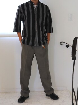 「古着のアイテム（トップス、ブラック系）」を使った、しましさん（メンズ・182cm）の秋コーディネート