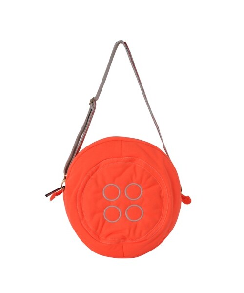 mercibeaucoup,（メルシーボークー）の「メルシーボークー、/ ボタンポーチ / ショルダーバッグ（バッグ・レディース・white/brown/orange・-）」の3枚目の写真