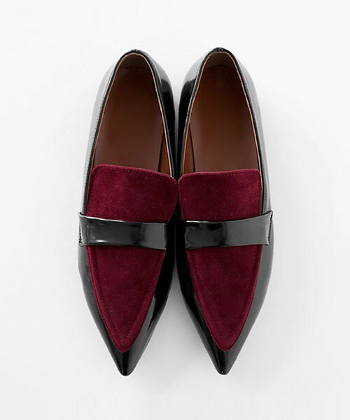 DHOLIC（ディーホリック）の「フェイクレザーポインテッドトゥローファー（その他シューズ・レディース・グレー/ブラック/ホワイト/ワイン・225/230/235/240/245/250）」の4枚目の写真