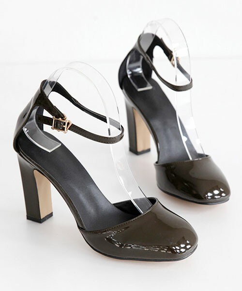 DHOLIC(ディーホリック)の「ラウンドトゥストラップヒールシューズ(パンプス・レディース・ライトグレー/ブラック/カーキブラウン/ライトブラウン/ワイン・225/230/235/240/245/250/255)」の3枚目の写真