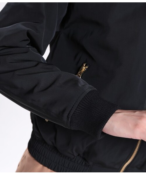 VIS(ビス)の「中綿入りショートブルゾン(ジャケット/アウター・レディース・ブラック/カーキ・M)」の9枚目の写真