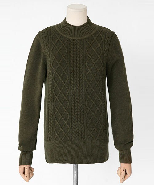 DHOLIC(ディーホリック)の「モックネックケーブルニット(ニット/セーター・レディース・カーキ/ブラック/レッド・FREE)」の1枚目の写真