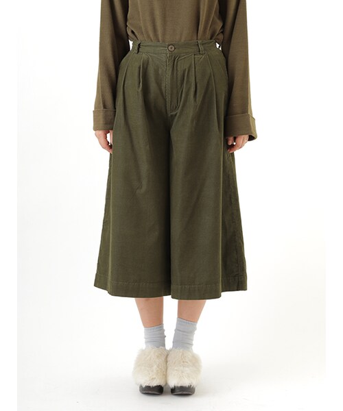 w closet(ダブルクローゼット)の「コーデュロイタックガウチョパンツ(パンツ・レディース・キャメル/カーキ/ブラック・FREE)」の4枚目の写真