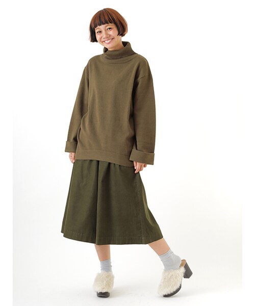 w closet(ダブルクローゼット)の「コーデュロイタックガウチョパンツ(パンツ・レディース・キャメル/カーキ/ブラック・FREE)」の13枚目の写真