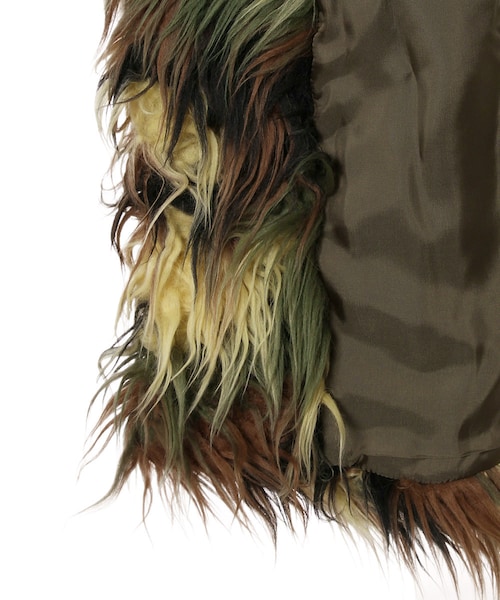 G.V.G.V.（ジーヴィージーヴィー）の「FAUX FUR BIG LAPEL SHORT COAT（ジャケット/アウター・レディース・BLACK/GREY/KHAKI・36）」の10枚目の写真