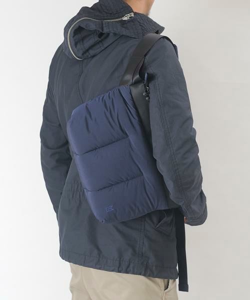 MILESTO（ミレスト）の「NewOREIUタブレットボディバッグ（）」 - WEAR