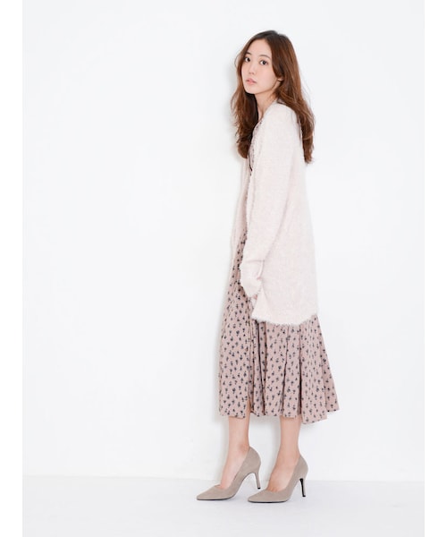 dazzlin（ダズリン）の「【W】小花柄フレアーマキシワンピース（ワンピース/ドレス・レディース・ブラック/ベージュ/カーキ）」の6枚目の写真