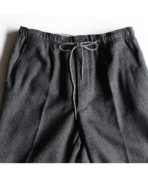 niche.(ニッチ)の「Gracioso Gaucho Easy Pants(パンツ・Grey/Brown・M/L)」の4枚目の写真