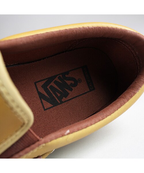 VANS（バンズ）の「Classic Slip-on CA（ファッション雑貨・Camel・5.5/6/8.5/9/9.5/10）」の9枚目の写真