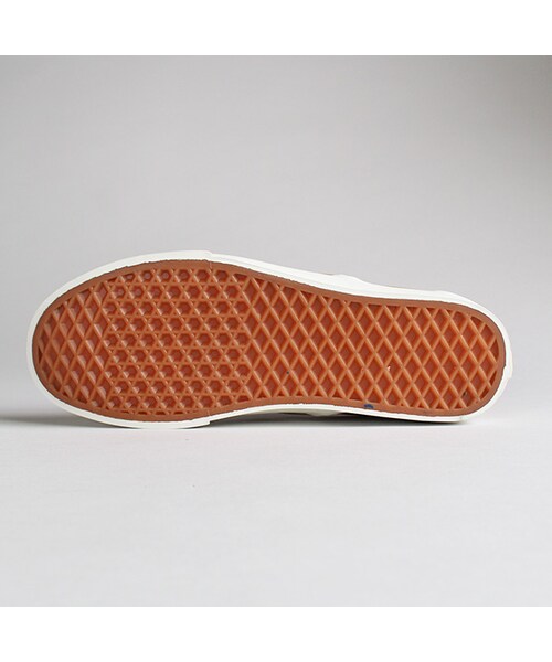 VANS（バンズ）の「Classic Slip-on CA（ファッション雑貨・Camel・5.5/6/8.5/9/9.5/10）」の8枚目の写真