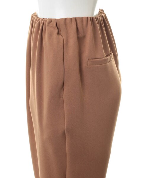31 Sons de mode(トランテアン ソン ドゥ モード)の「ウエストゴムリラックスパンツ(パンツ・レディース・キャメル・36/38)」の5枚目の写真