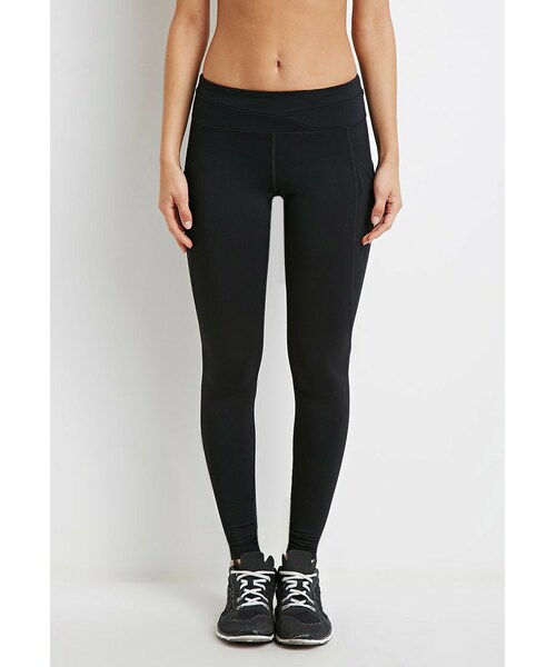 FOREVER 21（フォーエバー トゥエンティーワン）の「クラシックヨガレギンス（その他・レディース・BLACK・X-Small/Small/Medium/Large）」の2枚目の写真