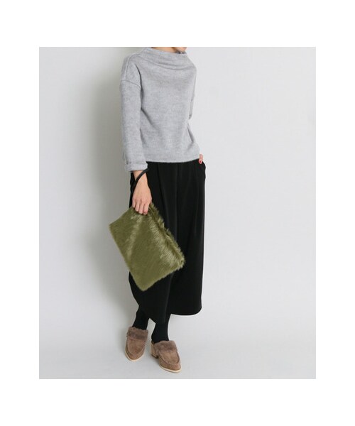 RODE SKO(ロデスコ)の「WILMA ファークラッチ(バッグ・レディース・PINK/LEO/KHAKI/CAMEL/GRAY・FREE)」の13枚目の写真