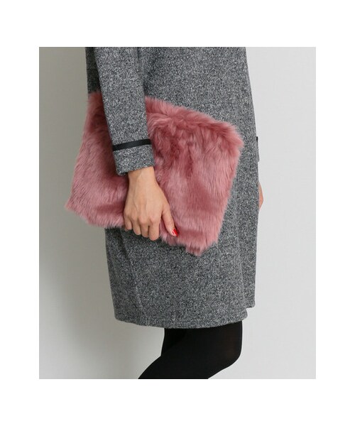 RODE SKO(ロデスコ)の「WILMA ファークラッチ(バッグ・レディース・PINK/LEO/KHAKI/CAMEL/GRAY・FREE)」の14枚目の写真