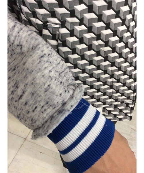 bodysong.（ボディソング）の「bodysong. 立体CUBEブルゾン（ブルゾン・メンズ・その他）」の7枚目の写真