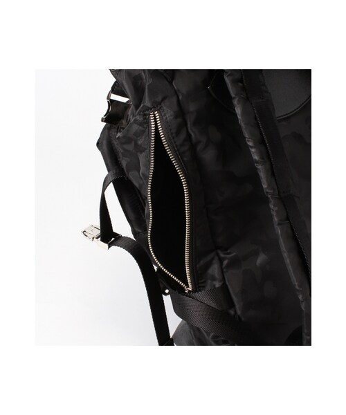 B.C STOCK（ベーセーストック）の「CAMO JQ バックパック（バッグ・メンズ・ブラック/カーキ/ネイビー・フリー）」の14枚目の写真