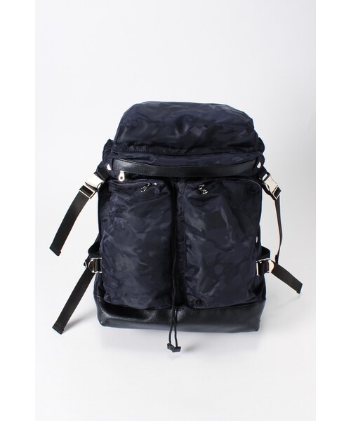 B.C STOCK（ベーセーストック）の「CAMO JQ バックパック（バッグ・メンズ・ブラック/カーキ/ネイビー・フリー）」の3枚目の写真