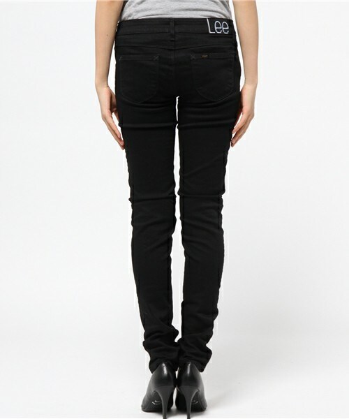 Lee（リー）の「Lee WINTER JEGGINGS（デニムパンツ・レディース・ブラック/ネイビー/スミクロ・34/38/36）」の6枚目の写真