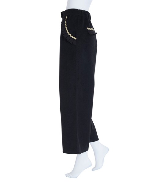 merry jenny（メリージェニー）の「フリルポケットワイドパンツ（パンツ・レディース・ブラック/グリーン・F）」の8枚目の写真